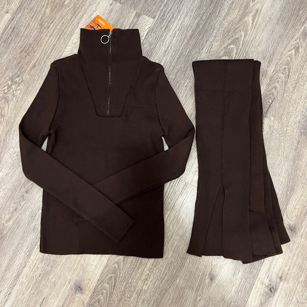 Brown Ribbed Turtleneck and Pants Set